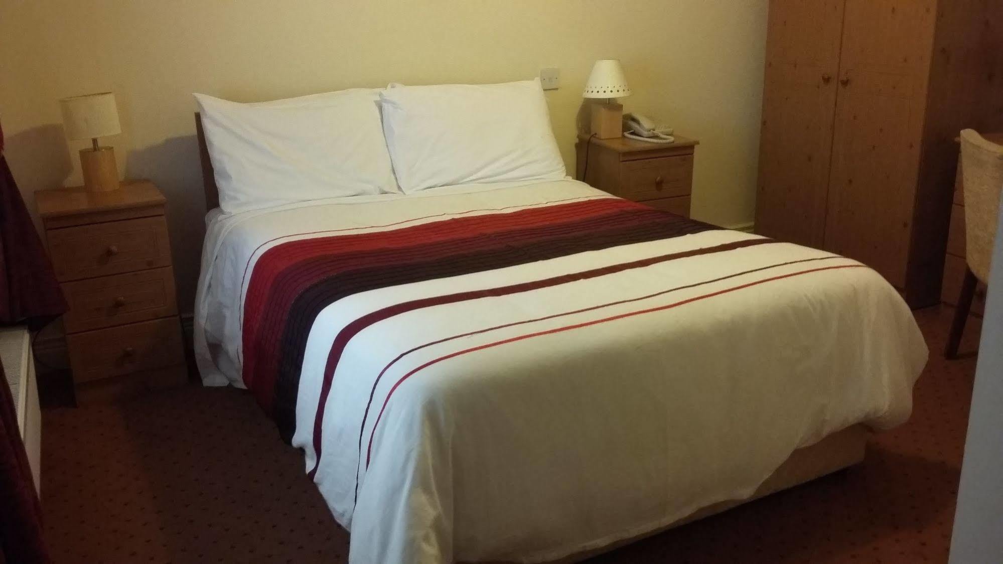 The Strand Hotel Ballyliffin Bagian luar foto