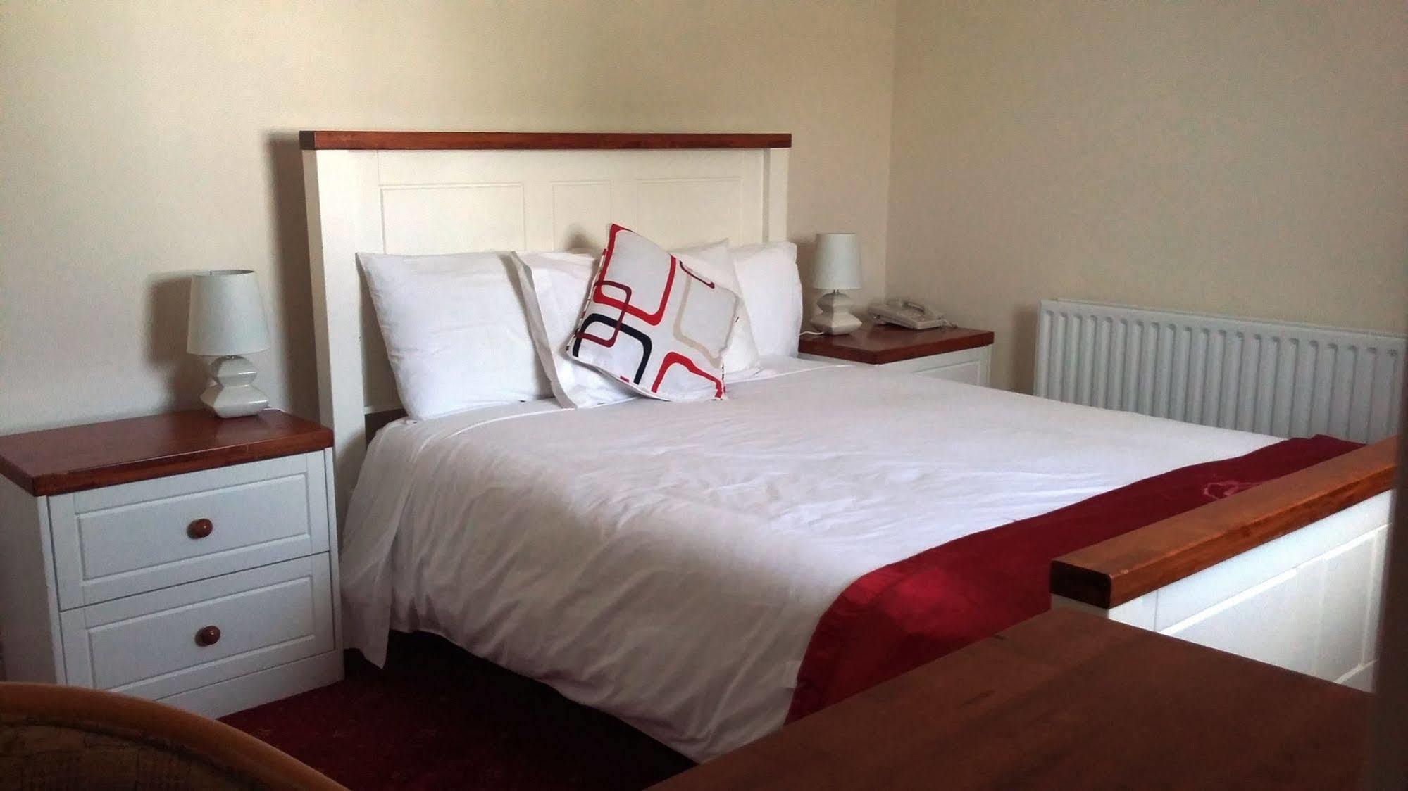 The Strand Hotel Ballyliffin Bagian luar foto